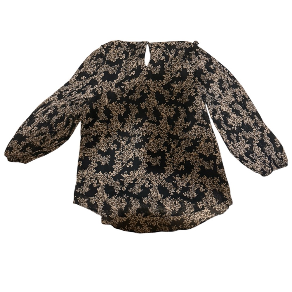 LC Lauren Conrad Black and Cream Floral Blouse - Picture 2 of 4